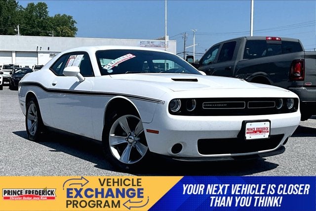 2015 Dodge Challenger SXT in Bright White Clearcoat — front three-quarter view