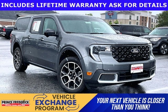 2025 Ford Maverick Lariat in Carbonized Gray Metallic — front three-quarter view
