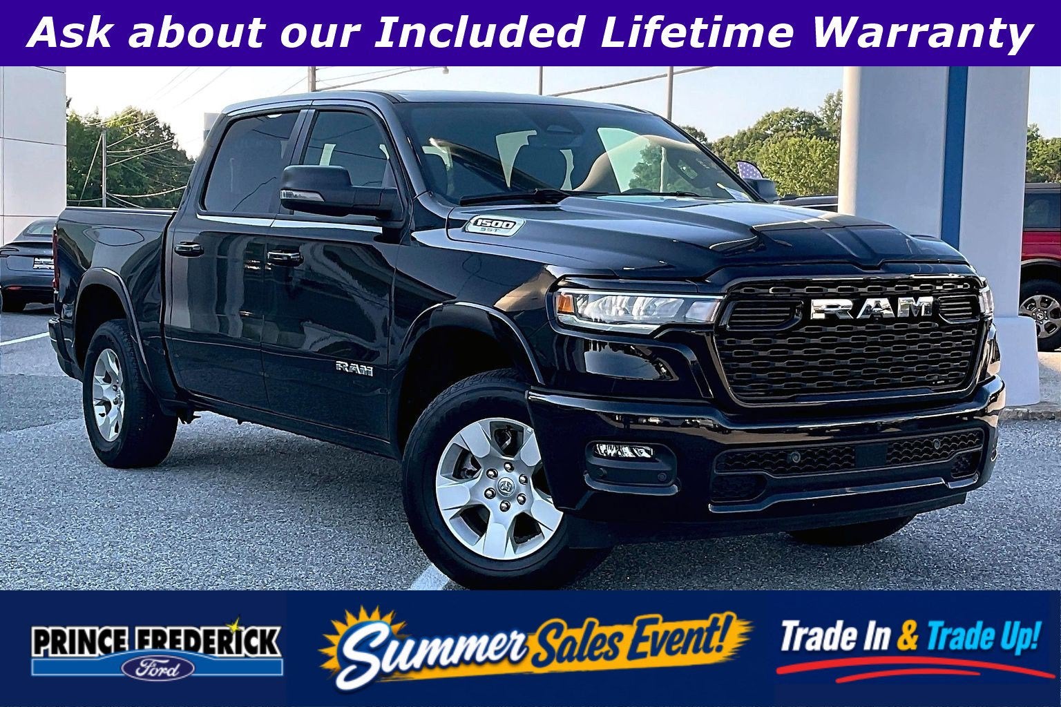 2025 RAM 1500 Big Horn in Diamond Black Crystal Pearlcoat — front three-quarter view