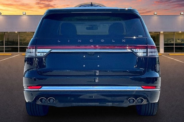 2020 Lincoln Aviator — interior view