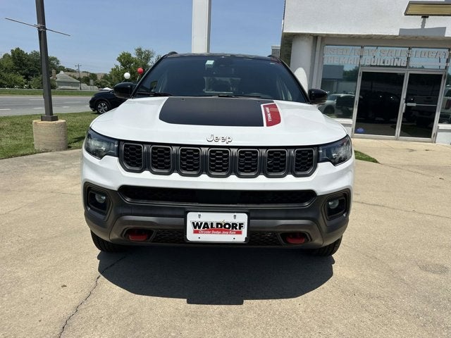 2025 Jeep Compass — side profile view