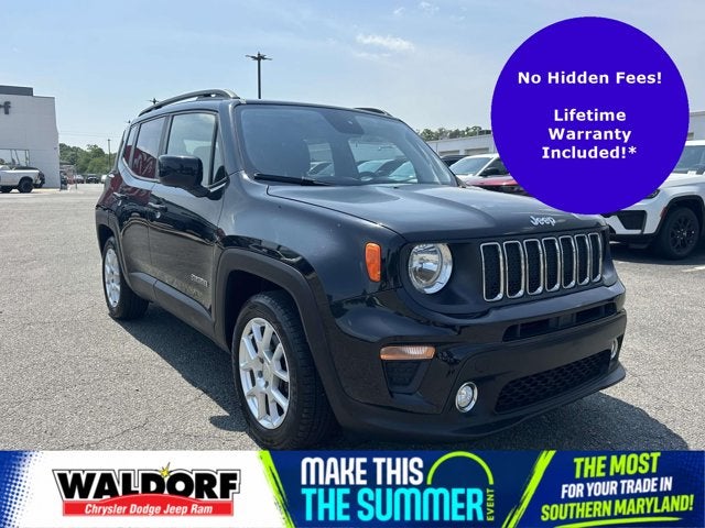 2019 Jeep Renegade Latitude FWD in Black Clearcoat — front three-quarter view