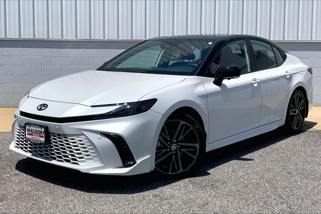 2025 Toyota Camry — side profile view